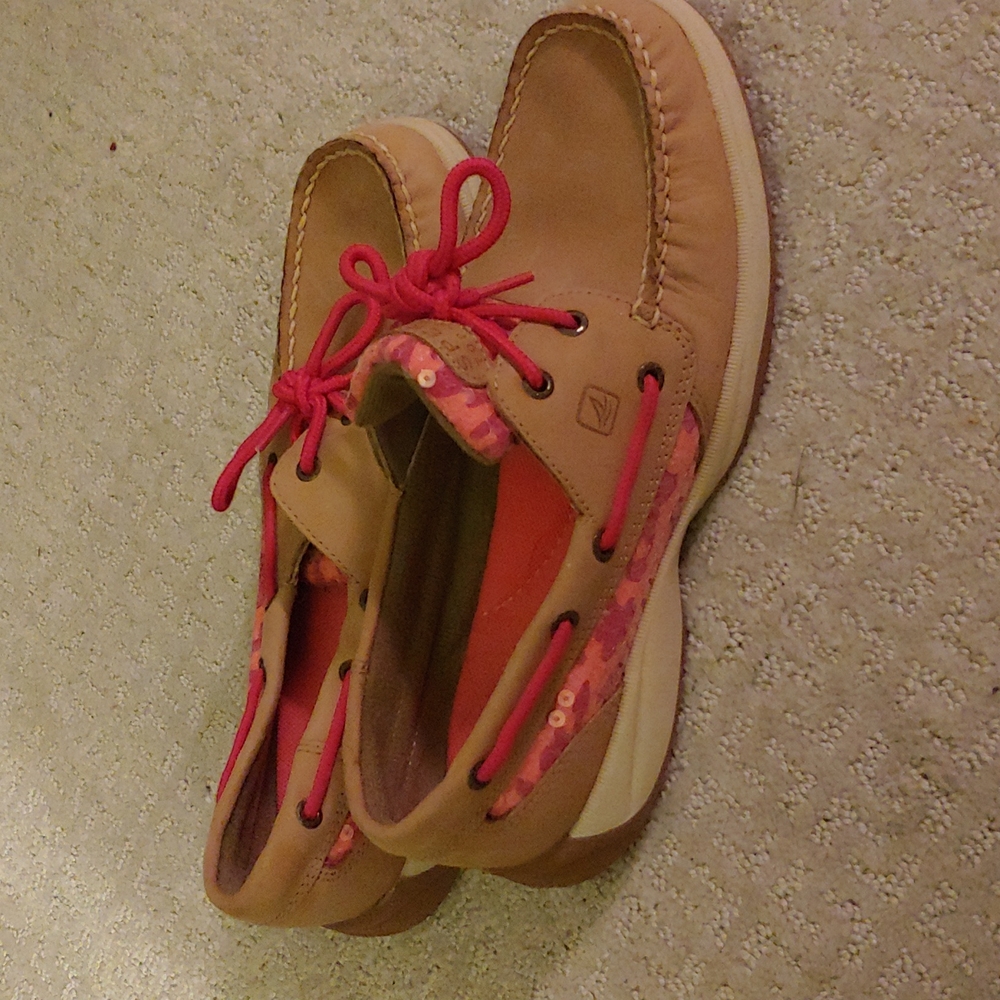 Sperry size 8.5 ladies, brown and pink leopard print